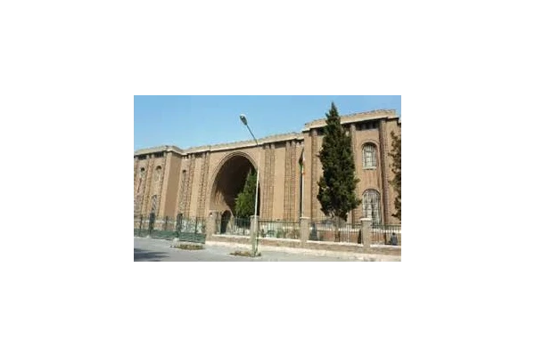 پاورپوینت موزه ایران باستان