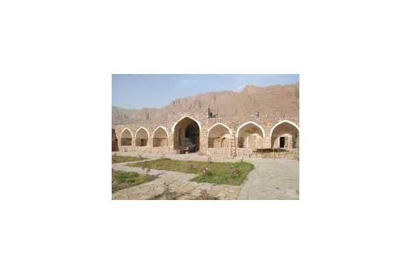 تحقیق کاروانسرا و معماری کاروانسرا در ایران