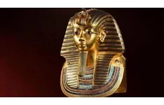کتاب قدیمی راز مخوف مقبره فرعون